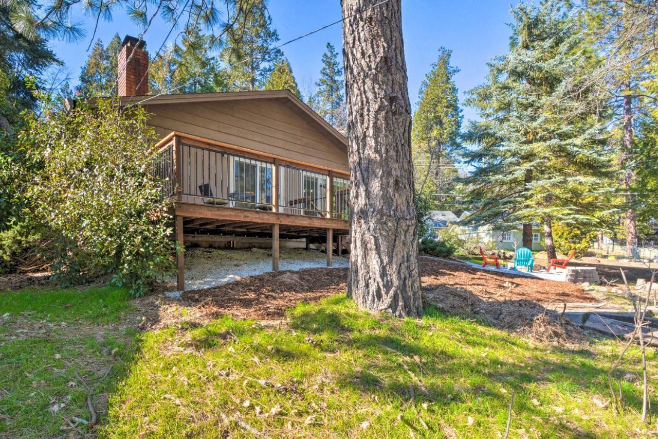 Sherwood Forest Cabin With Deck And Fire Pit! Twain Harte Exteriör bild