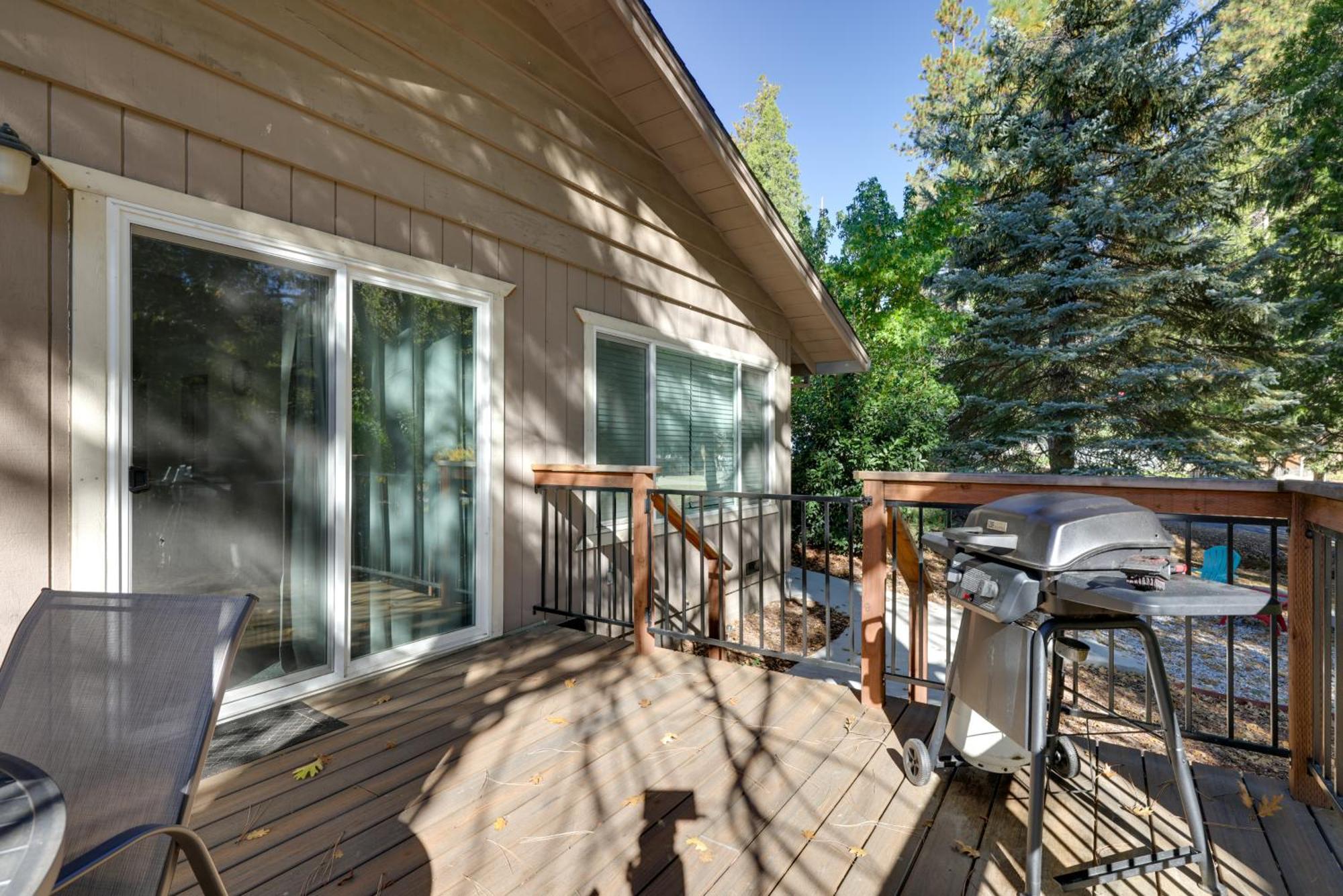 Sherwood Forest Cabin With Deck And Fire Pit! Twain Harte Exteriör bild